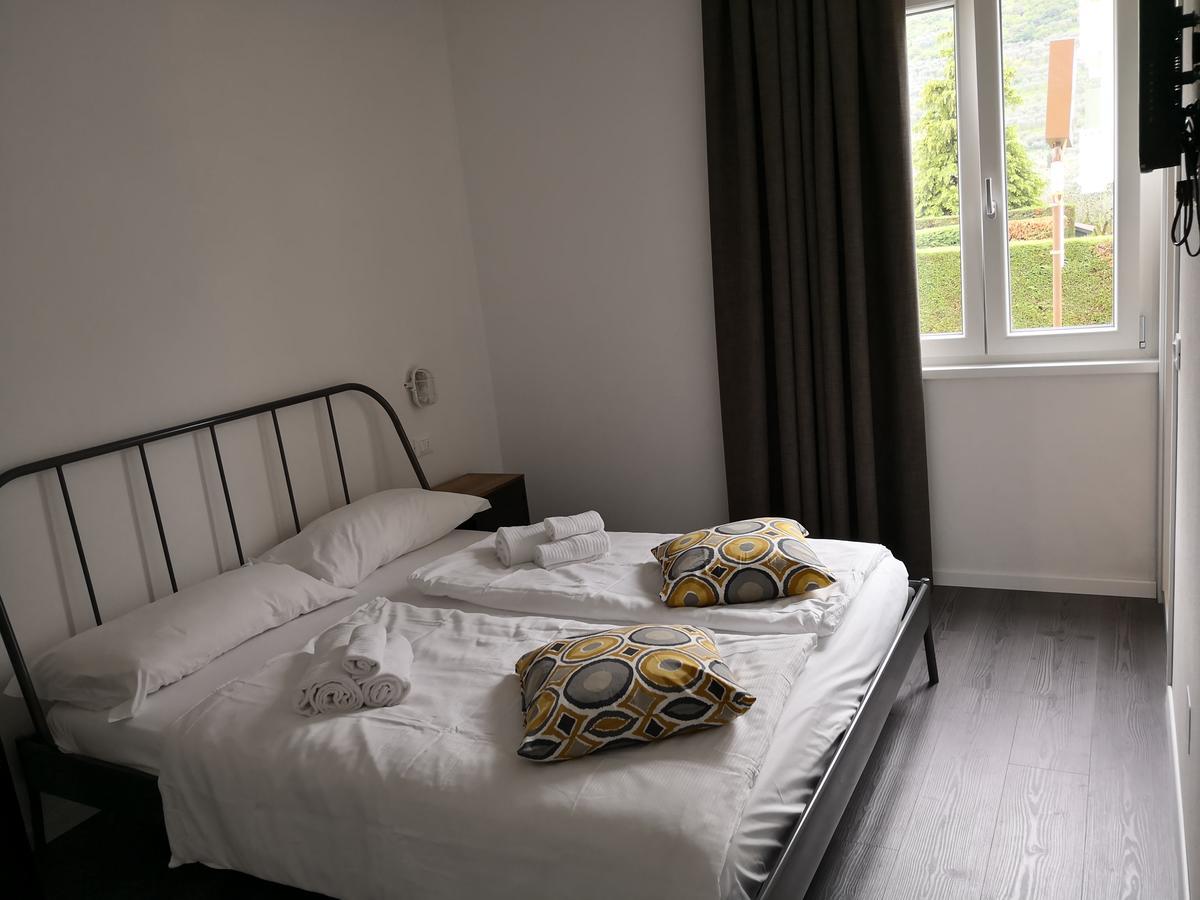 Hotel Villa Rina Riva del Garda Extérieur photo