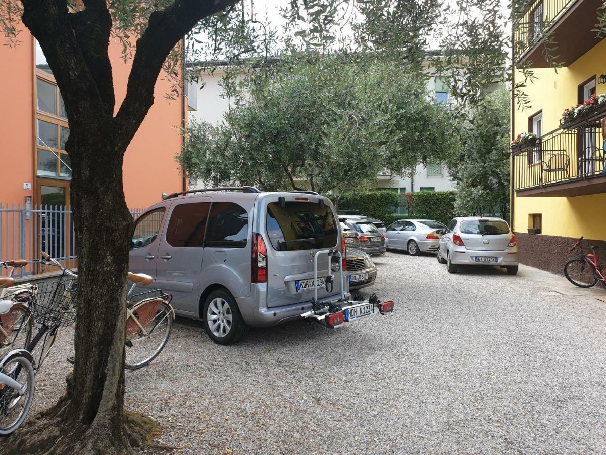 Hotel Villa Rina Riva del Garda Extérieur photo